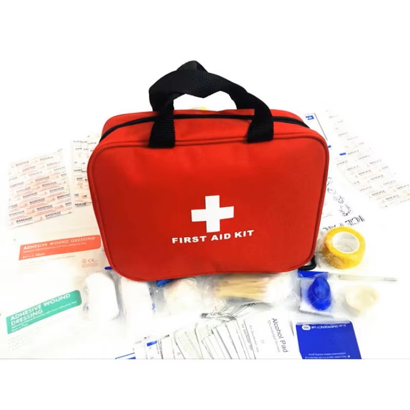 EHBO-kit met compacte en licht - First Aid Bag Kit recensie en prijs